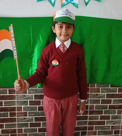 मदर प्राइड स्कूल में सांस्कृतिक कार्यक्रम हुआ आयोजित, बच्चों की प्रस्तुति ने जीता दिल