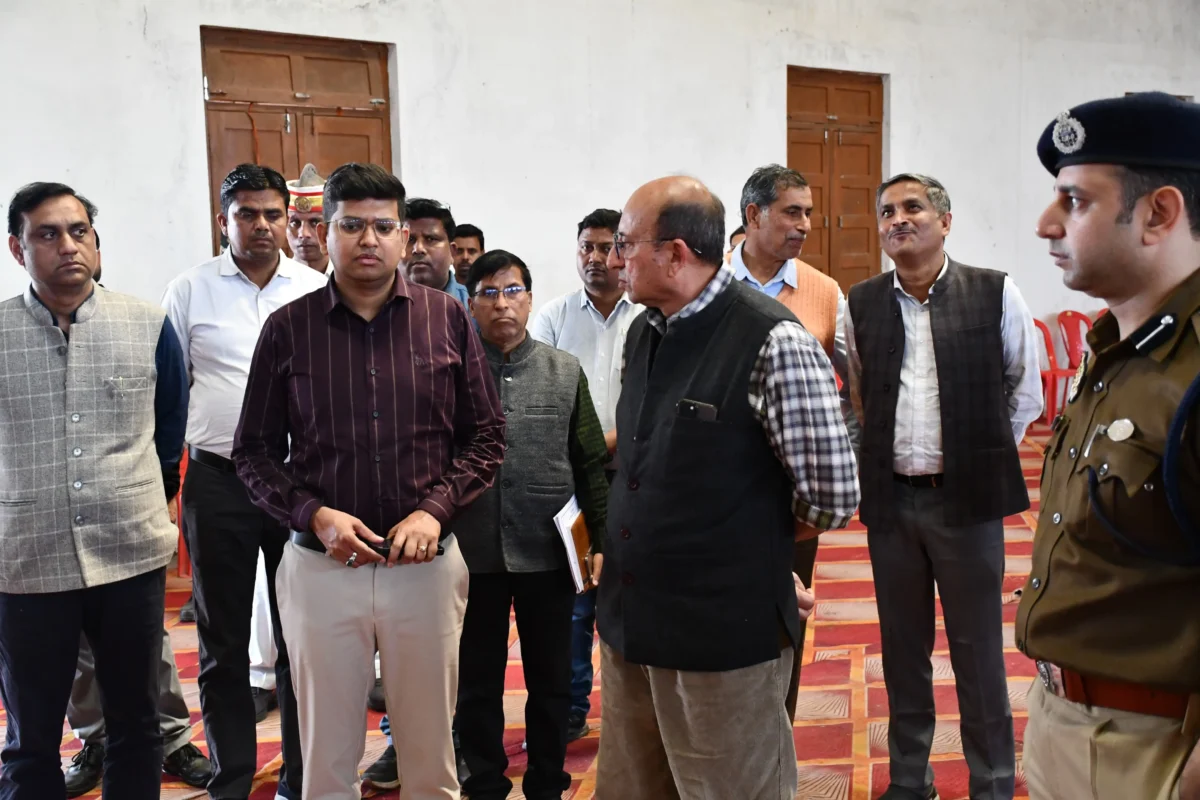 जनपद सिद्धार्थनगर में समाधान दिवस से मतदाता अभियान तक अपडेट